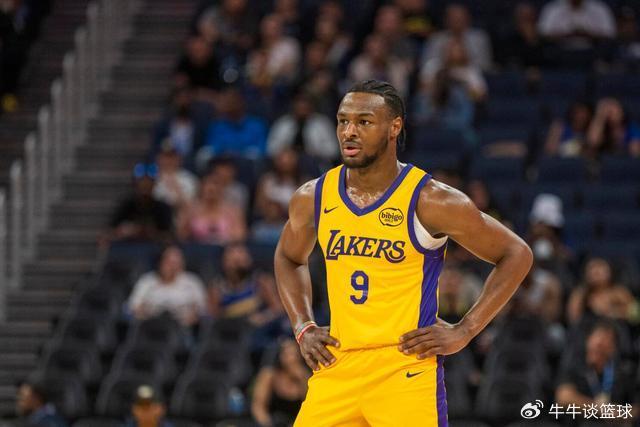 文班23分浓眉30+13詹姆斯18+5+8 马刺大胜湖人