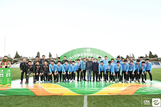 詹姆斯30分浓眉25+23 湖人力克掘金结束11连败