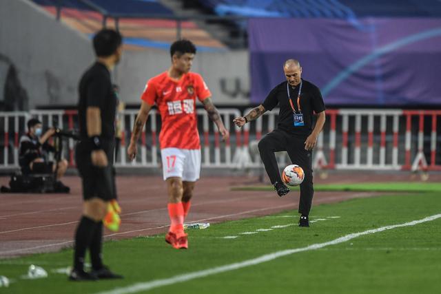 U17男足亚洲杯开赛 中国队首战0:1不敌印尼队